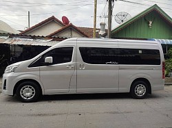 All new van รถตู้รุ่นใหม่